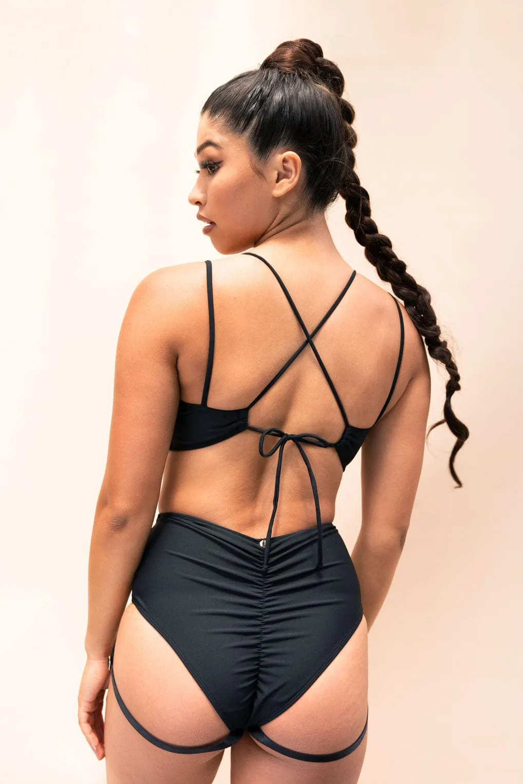 Amelia Top - Scoop Neck Cross Tie-Up Top Recycled Black
