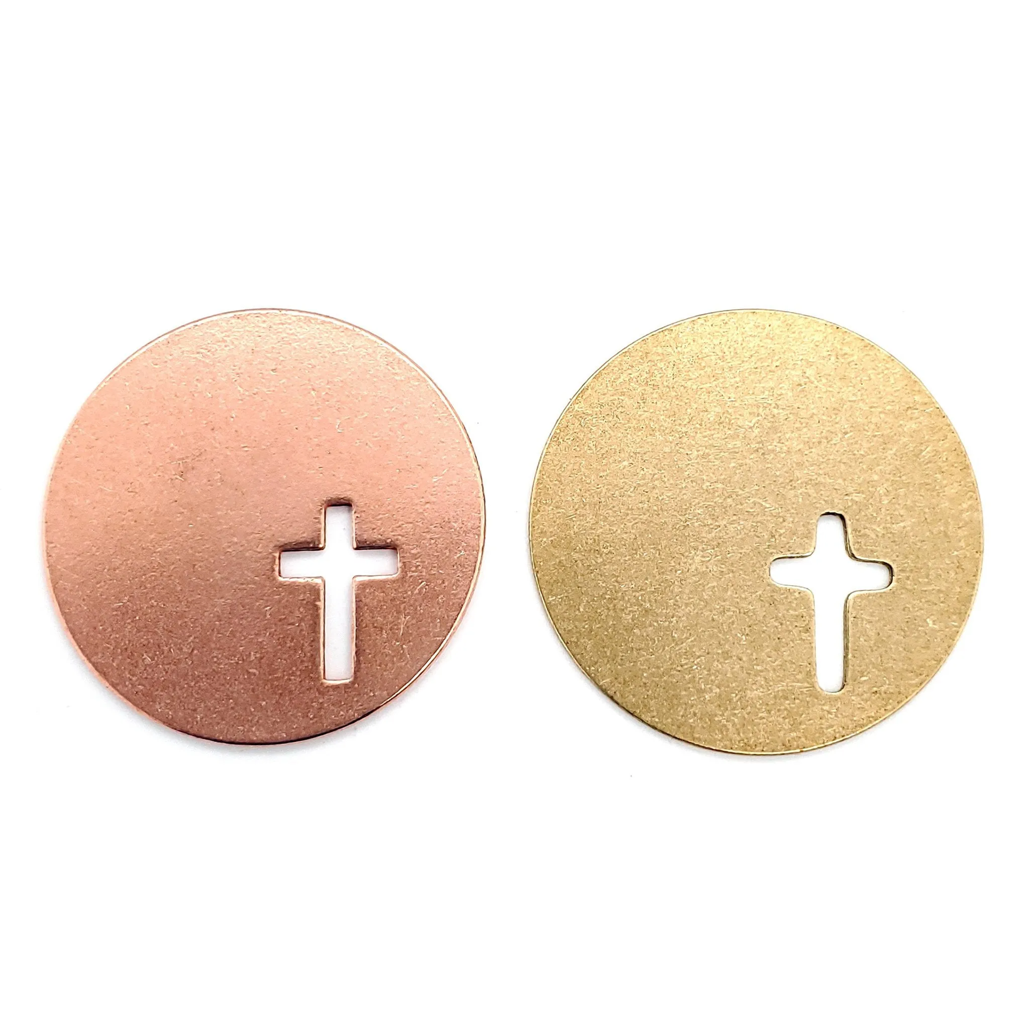 Brass Blank Round Cross Cutout Pendant / SBB0206