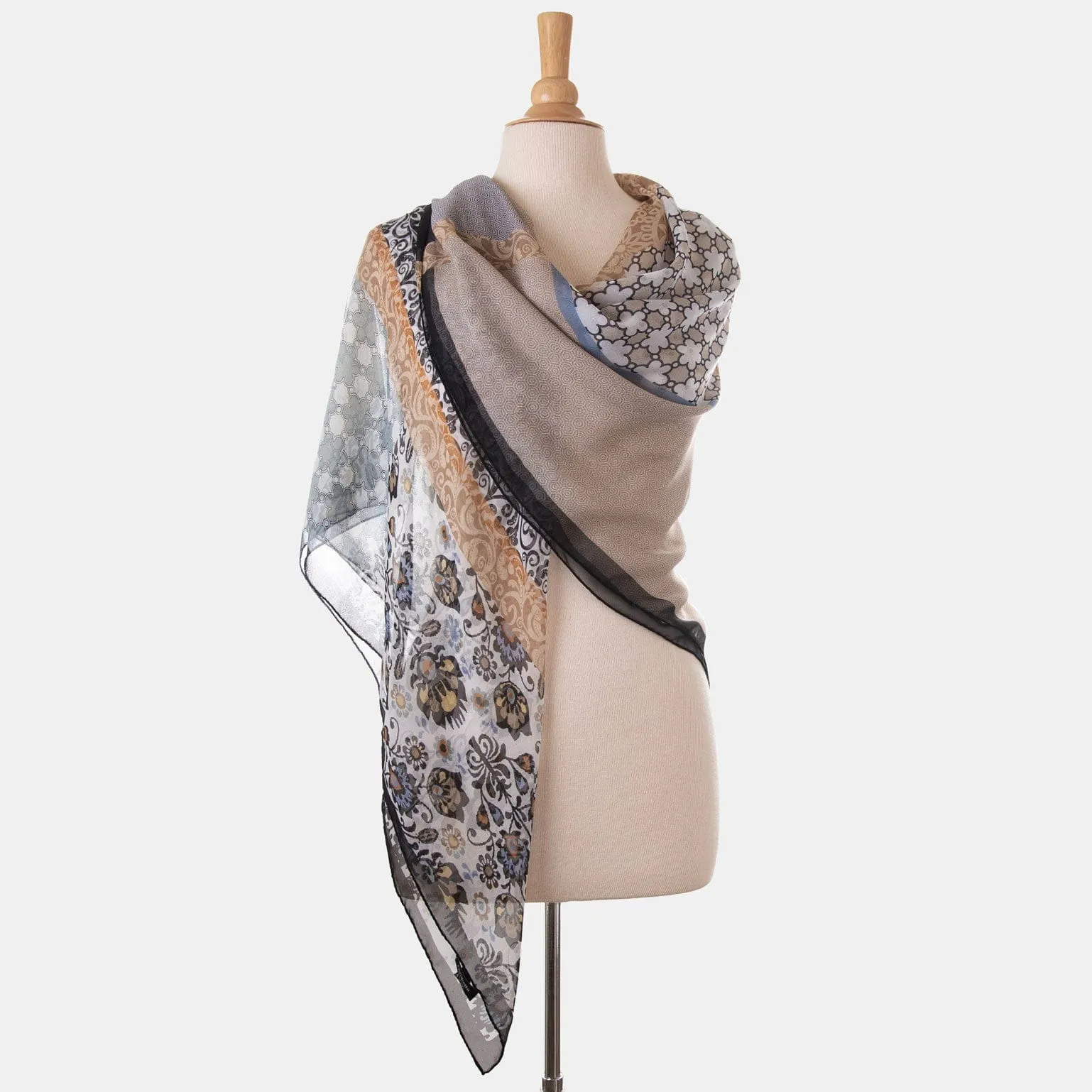 Dafne - Large Silk Scarf - Beige and Grey