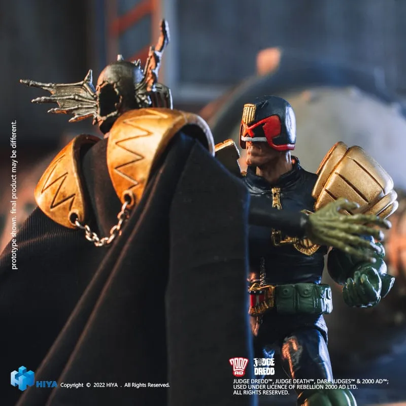 Hiya Toys 2000 AD Judge Dredd Gaze Into The Fist of Dredd Exquisite Mini 1/18 Action Figure