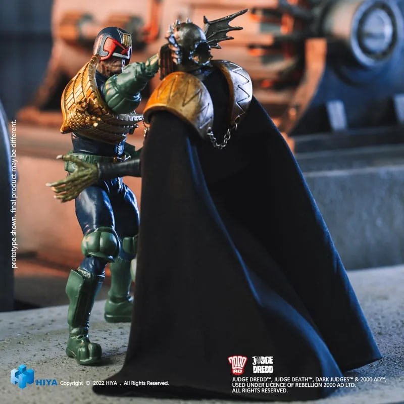 Hiya Toys 2000 AD Judge Dredd Gaze Into The Fist of Dredd Exquisite Mini 1/18 Action Figure