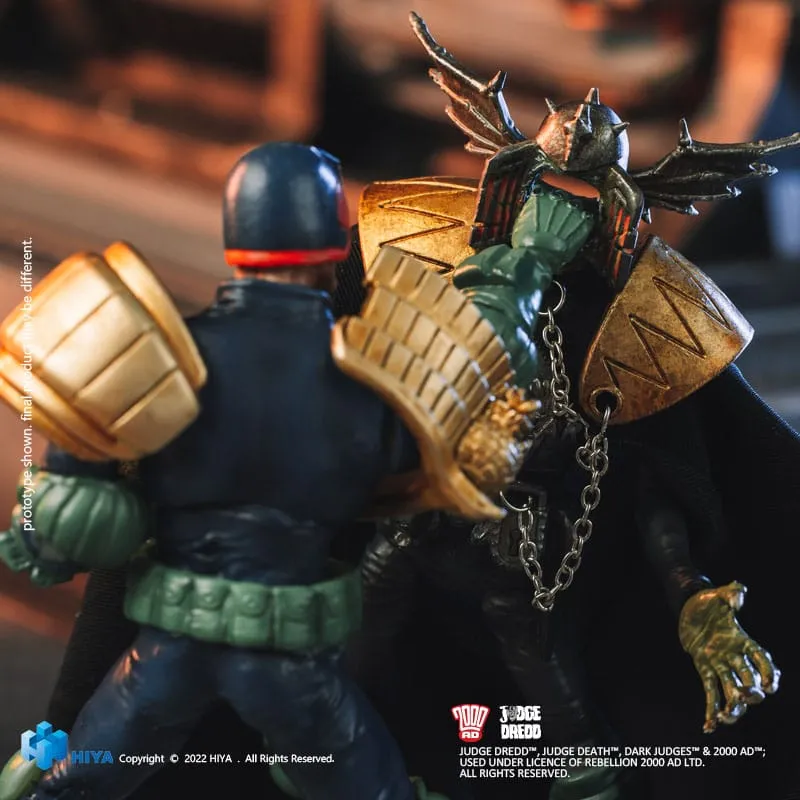 Hiya Toys 2000 AD Judge Dredd Gaze Into The Fist of Dredd Exquisite Mini 1/18 Action Figure