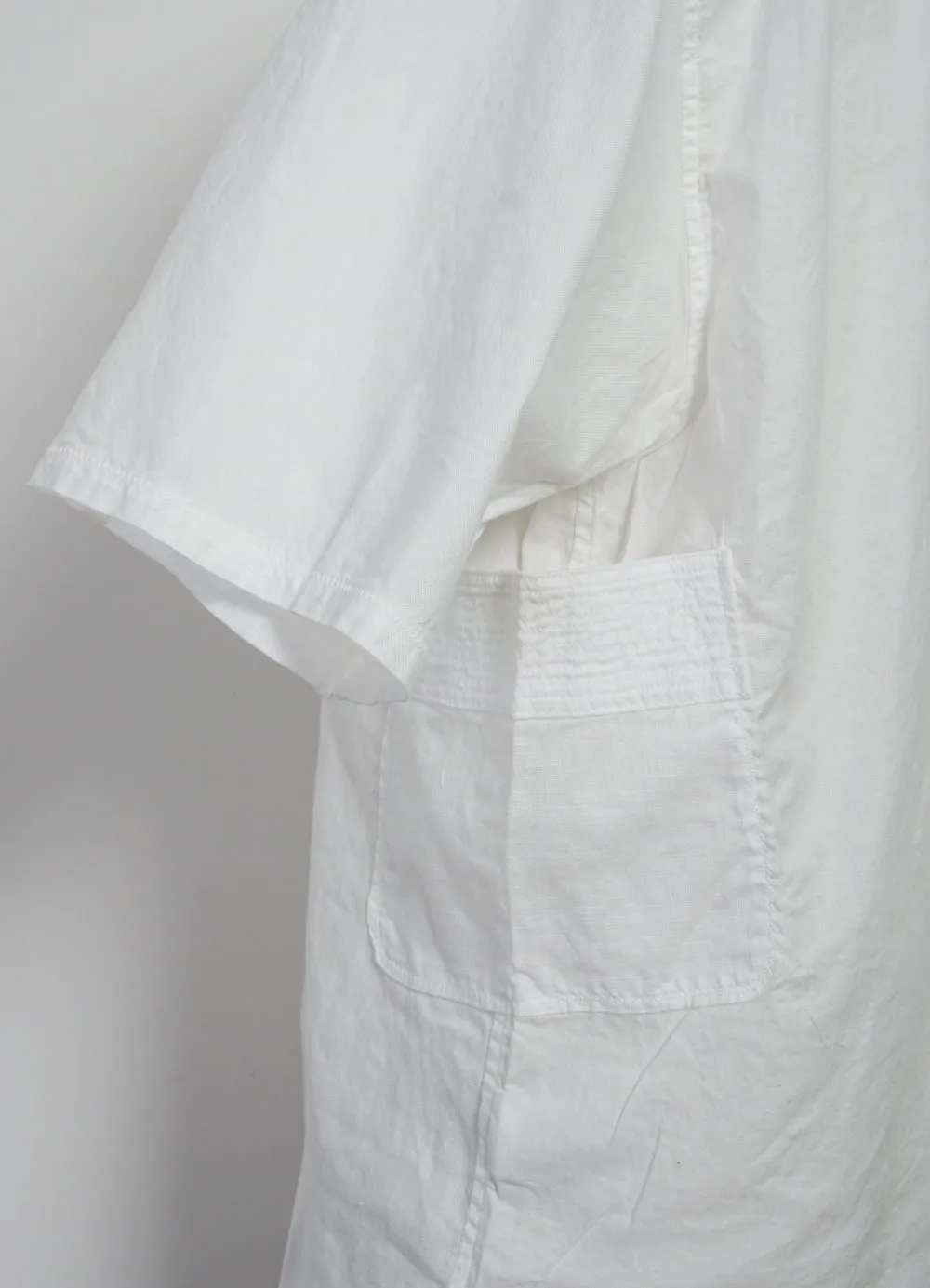 KATMANDU | Short Sleeve Patch Shirt | White