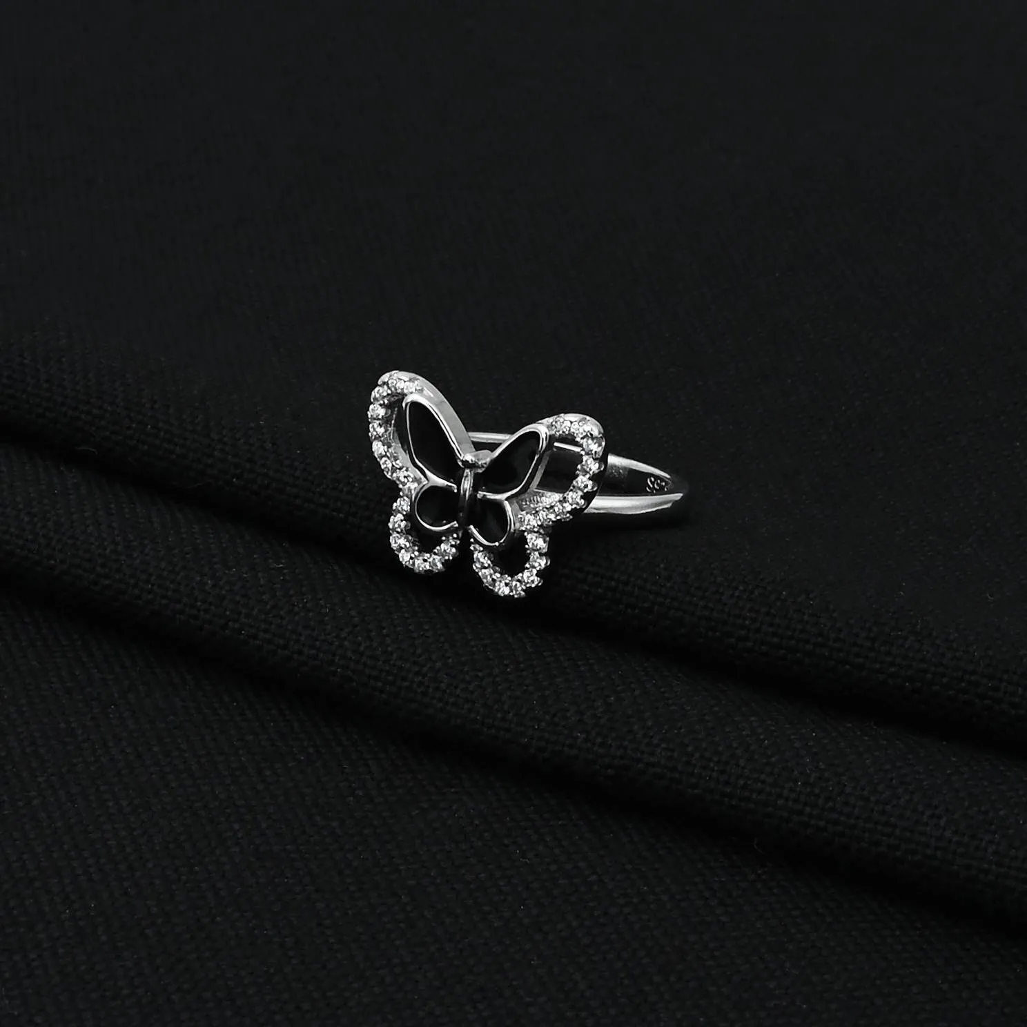 Silver Beautiful Butterfly Kisses Ring